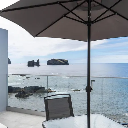 Villa Sunset And Islets Mosteiros (Azores)