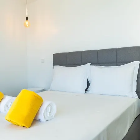 Sunset And Islets * Mosteiros (Azores)