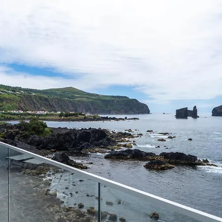 Sunset And Islets Willa