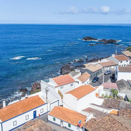 Willa Sunset And Islets Mosteiros (Azores)
